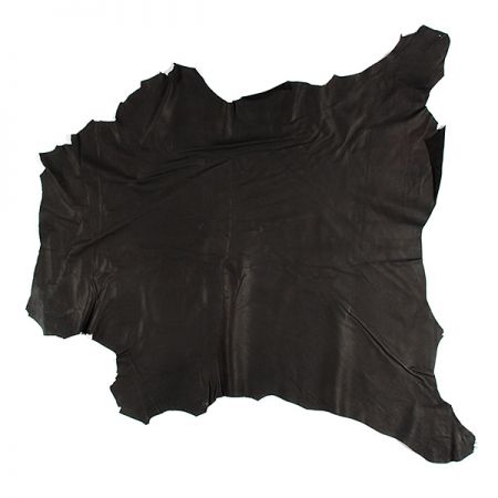 Pravá useň jehnětina černá