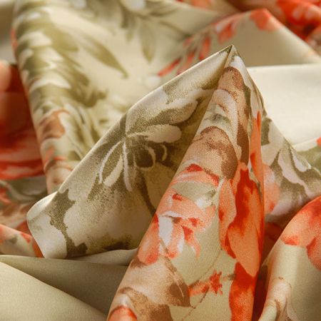 Imitace hedvábí pružný atlas květy červená zelená