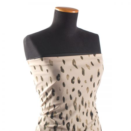 Úplet žoržetový zvířecí vzor kupón zelenobéžový