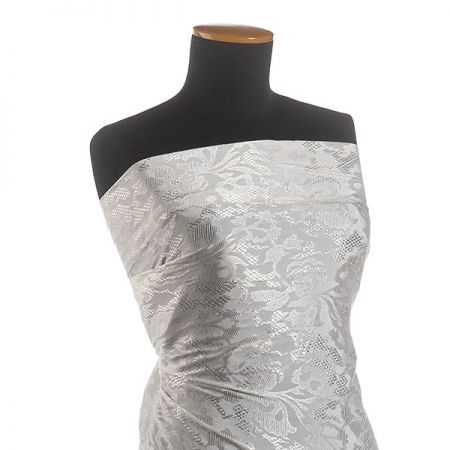 Viskozová šatovka žakár květinový vzor 