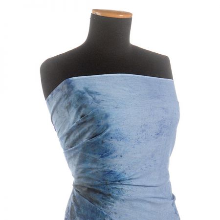 Bavlna batika modrá