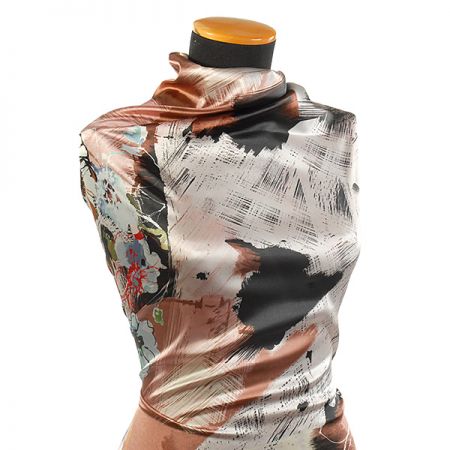 Atlas vzor květin/fantazie hnědá