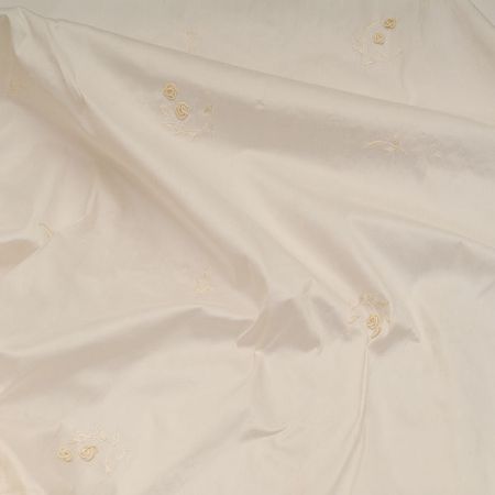 Vyšívaný šantung drobné květy smetanový