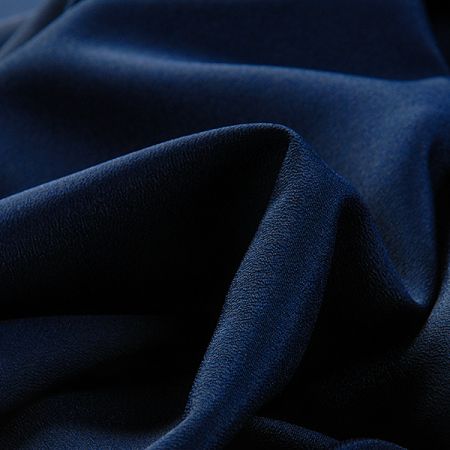 Krepdešín imitace hedvábí tm.modrý