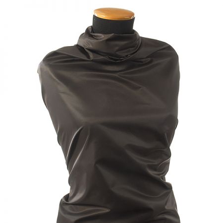 Satén taft tmavě hnědý nepružný