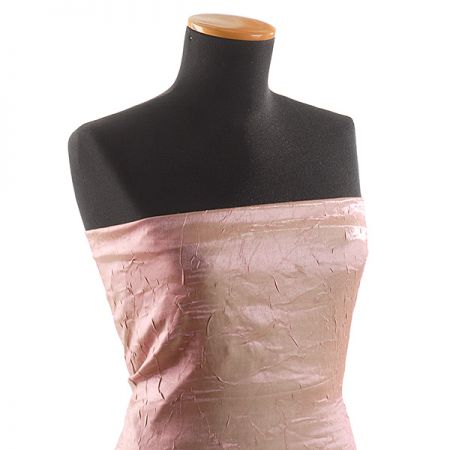 Lamé šatová látka kreš zelenorůžová