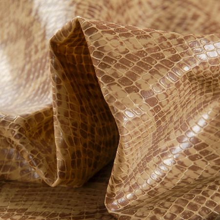 Imitace hadí kůže hnědobéžová
