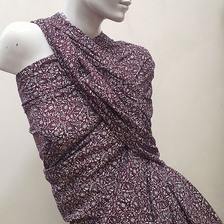 Viskozová šatová látka květinový vzor vínová