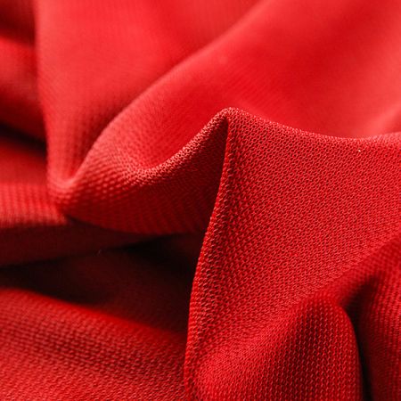 Úplet žoržet jemný červený