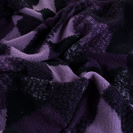 Efektní pleteni geometrický motiv