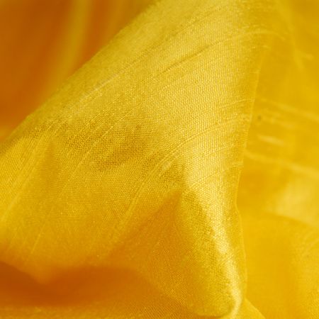 Šantung jednobarevný zářivě žluté barvy