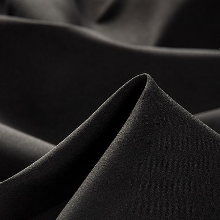 Podšvíka polyester černá mat