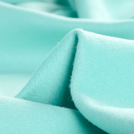 Flauš směs vlna kašmír mint II.jakost