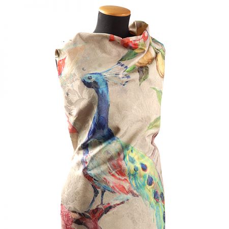 Žakárová látka digitální tisk páv