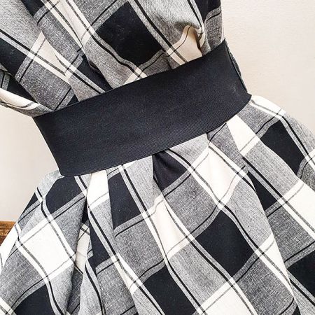 Len pružný viskoza směs vzor kostek černobílý