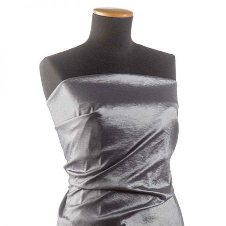 Taft kreš jemný šedostříbrný