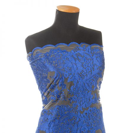 Pružná krajka květinový motiv modrá/tělová