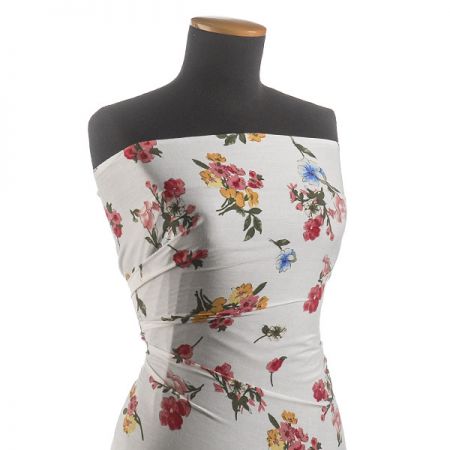 Viskozová šatová látka tisk květin bílá