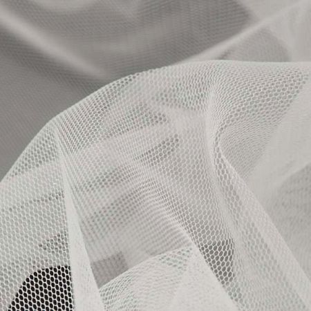 Tyl jemný středně šedý 280 cm