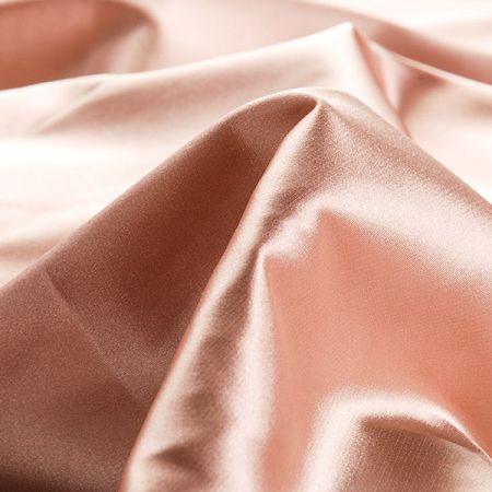Satén pružný pudrový růžovohnědý