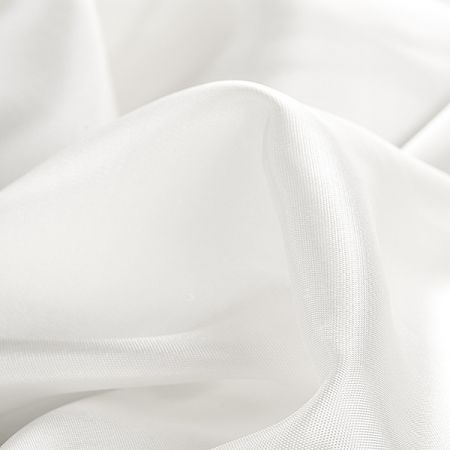 Podšívka směs viskoza/polyester bílá