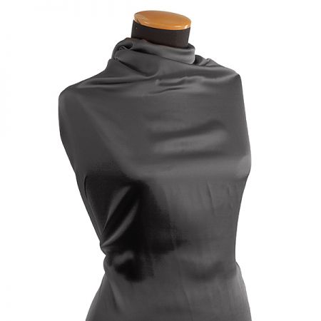 Pružný satén hladký tmavě šedý