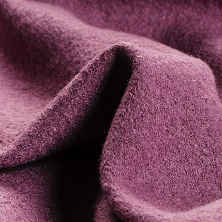 Vařená vlna pastel fialová
