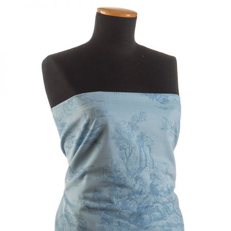 Látka s motivem toile de jouy modrá