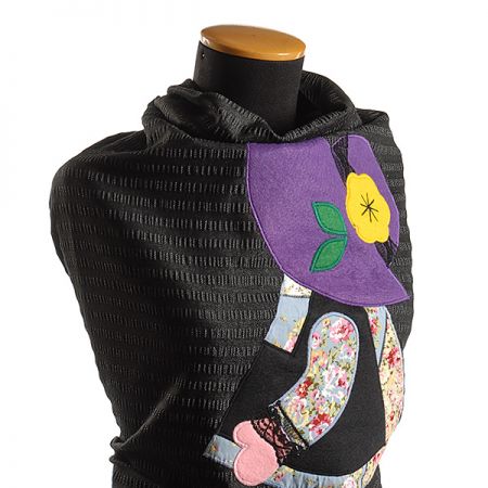 Kreativní textilní aplikace panenka