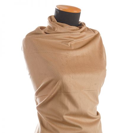 Pružný manšestr světle hnědý