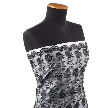 Krajka výšivka na tylu jemný romantický vzor černá