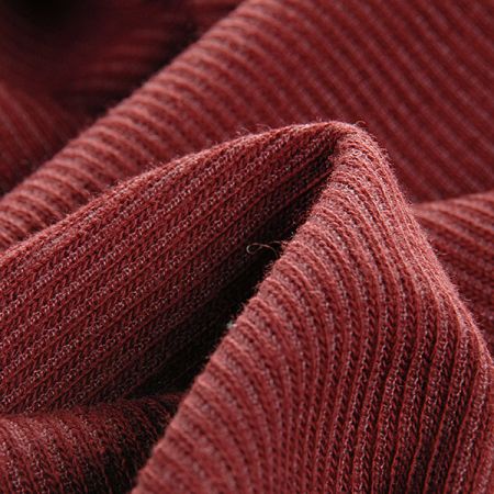 Bavlněný úplet plastický vzor proužků vínovohnědá