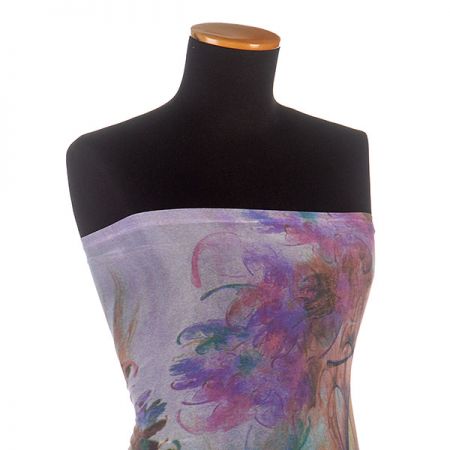 Žoržet digitální tisk páv fialový