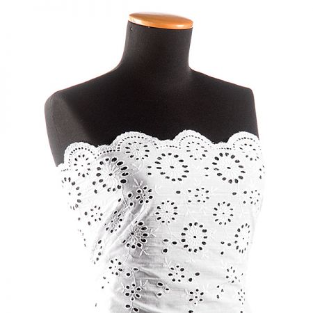 Krajka madeira vyšívané kraje květinový vzor bílá