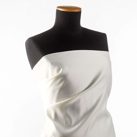 Satén taft nepružný smetanový