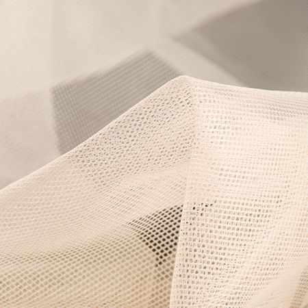 Tyl měkčený jemný tělové barvy