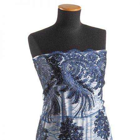 Krajka efektní lurexová výšivka modrá