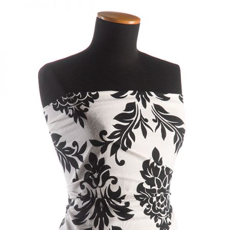 Bavlněná látka flanel tisk černobílá