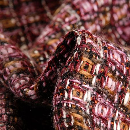 Kostýmová látka plastický vzor