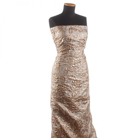 Brokát lamé zlatostříbrný velké květy béžový