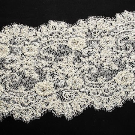 Krajková vsadka květinový vzor slonová kost