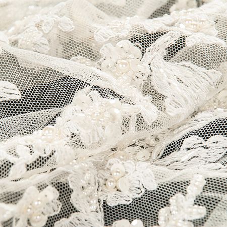 Krajková vsadka květinový vzor smetanová