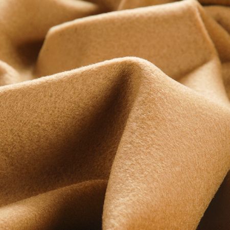 Flauš směs vlna/kašmír tmavší camel hnědá