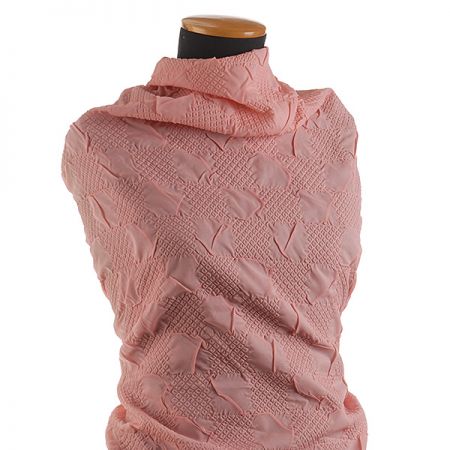 Podšívka lisovaný plastický vzor pudrová růžová