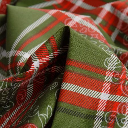 Bavlněná látka vánoční vzor kostka zelenočervená