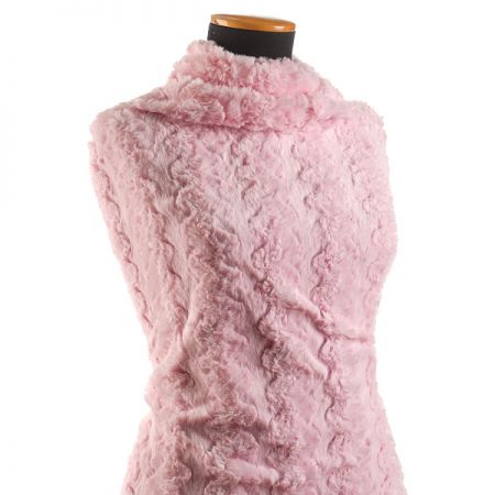 Imitace kožešiny s plastickou strukturou vlnek růžová