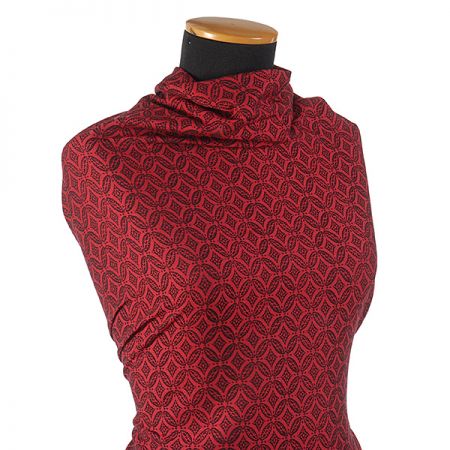 Žakárová látka geometrický motiv červená