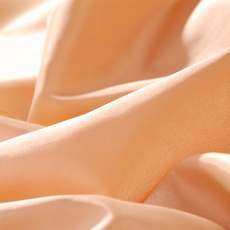 Taft hladký jemný barva zlatobéžová