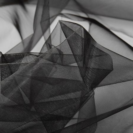 Organza jednobarevná černá