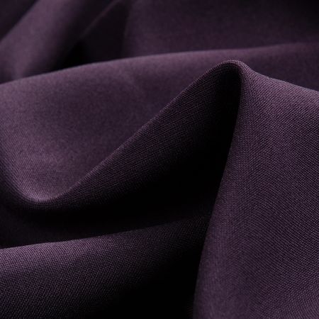 Kostýmová látka tmavě fialová